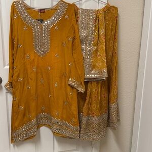 NWT Rajasthani -Style Indian  Dress Elegant yellow Traditional • Festivals #831